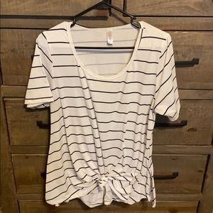 Lularoe Perfect T- L